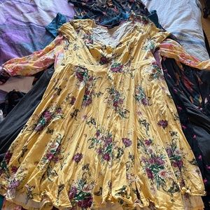 20$ or 2 for 30$ Torrid dress size 18/20 torrid size 2